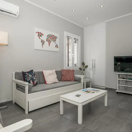 Demargia C - Loft In Apartmán