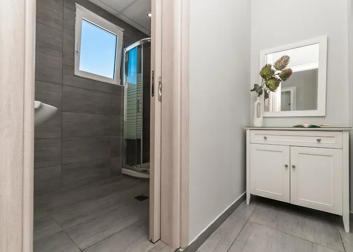 Demargia C - Loft In